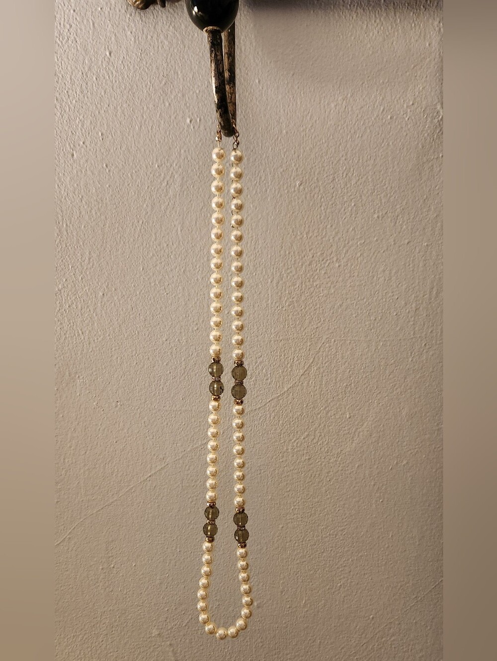 Vintage Avon Faux Pearl Beaded Long Necklace with Smoky Accents